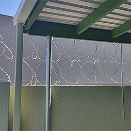 Renovation Experts -  Barbed-Wire Fencing